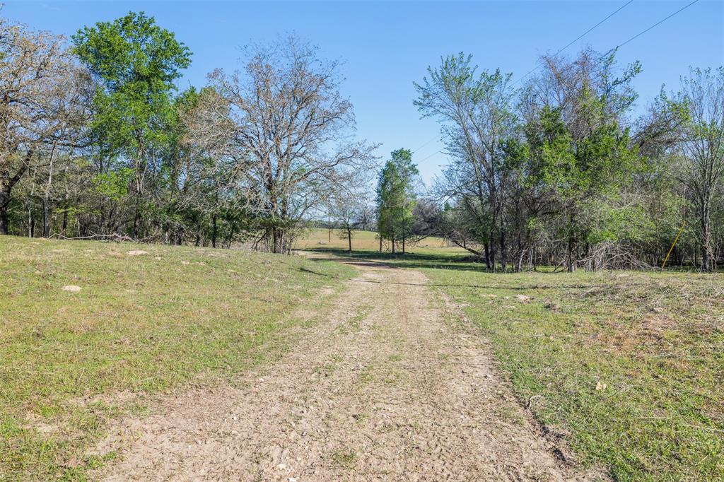 2313 E US Highway 79