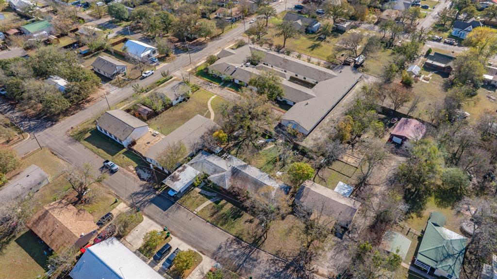 1100 N Mccart Street