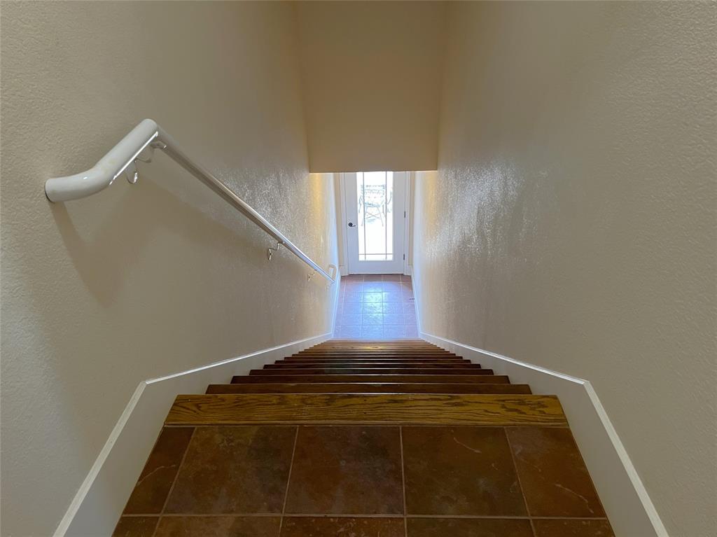 Town - Residential Lease