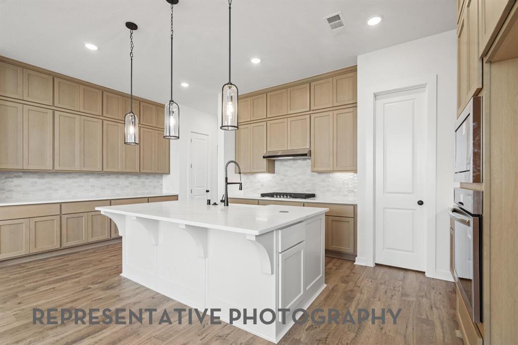 1325 Periwinkle Drive