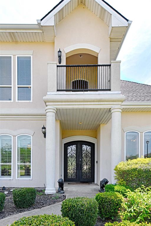 2360 Mystic Shore Drive