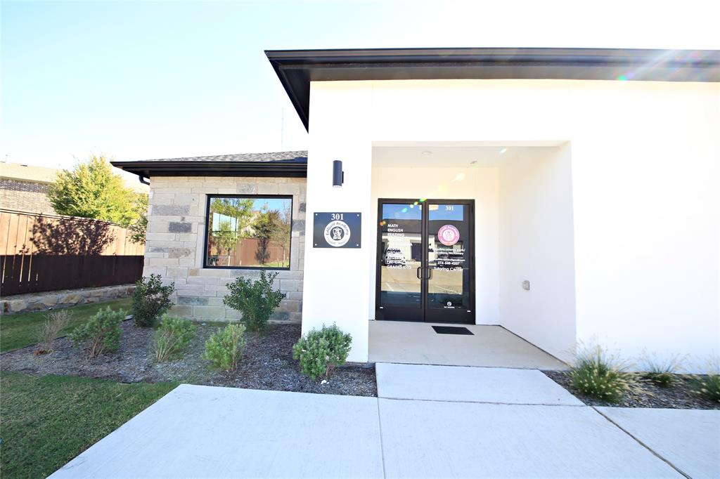 S13638 - Commercial Lease