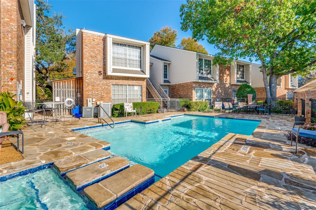 Campbell Road Condos - Residential