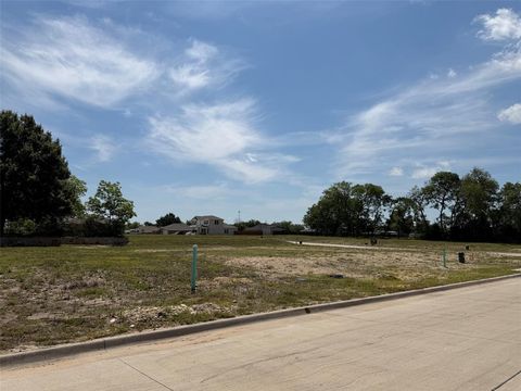 Photo of 104 Choctaw Drive, Leonard, TX 75452 (MLS # 21275709)