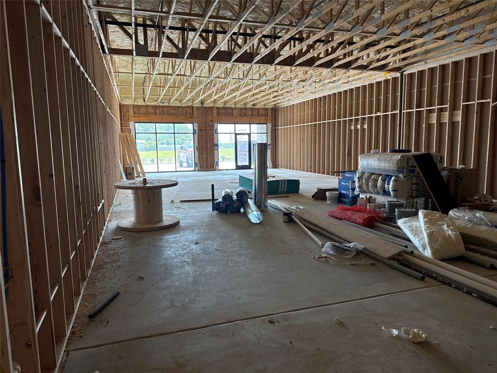 1725 Fort Worth Highway 6