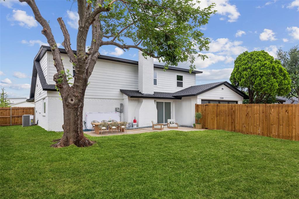 Town North Park 01 - Residential