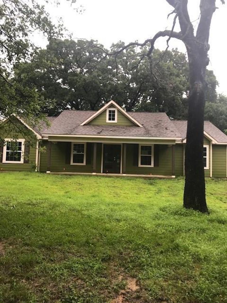 The seller is selling this property in Sold AS IS condition. Seller nor its representatives make any representations or warranties regarding the property. Broker must have active NAID number in order to submit offer. Broker must supervise agent through contract process. Upon closing, buyer must bring new hardware to change out door locks. For additional information, go to hudhomestore or RampRaineCompany, for information on LeadBased Paint and Radon Gas and Mold notices as well as ebidding and earnest money procedures, see case 511-315130 or contact agent directly. Property Initial Disposition IN. POA is optional, unless you want boat ramp access. POA fee for boat ramp access is $75 annually, due and payable by May 31st, late fee $25, totaling $100.
Information deemed reliable. However, Buyer and Buyer Agent is responsible to verify all information, including schools, taxes and dimensions.