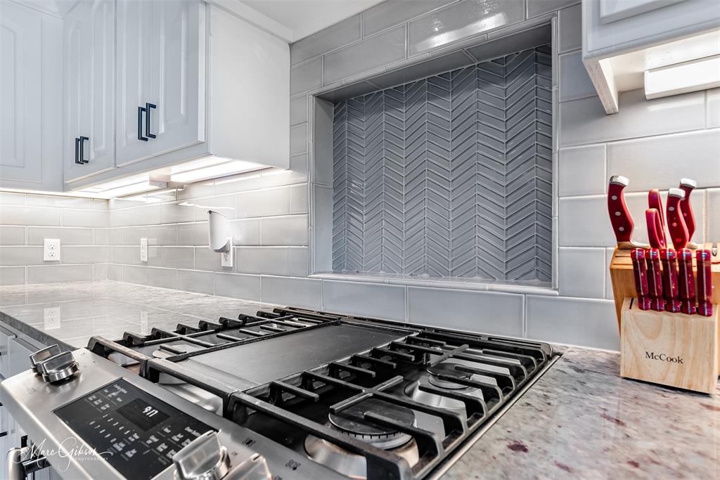 Bossier City, Louisiana 71111, United States, 3 Bedrooms Bedrooms, ,2 BathroomsBathrooms,Residential,Contingent,99533