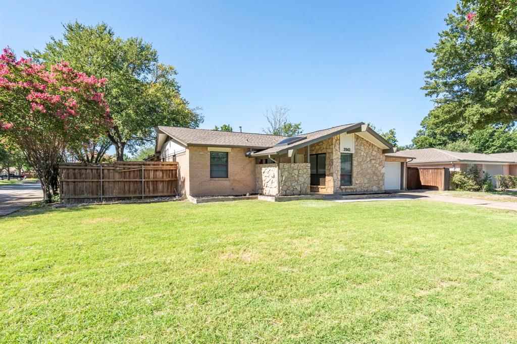 2942 Esterbrook Drive