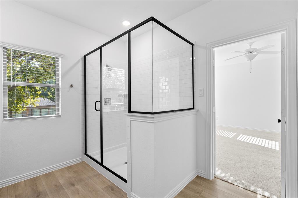 Sereno Oaks at Buckner Terrance - Residential Lease