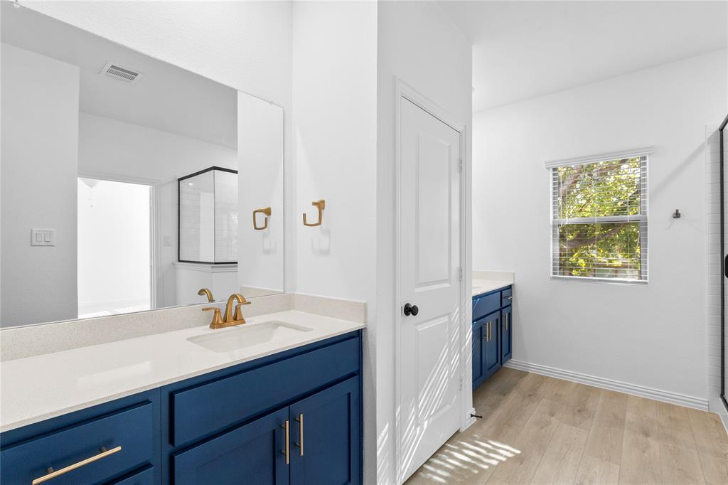 Sereno Oaks at Buckner Terrance - Residential Lease