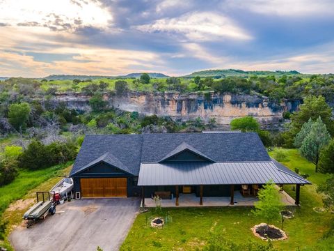 2040 Bluff Creek Drive Strawn TX 76475