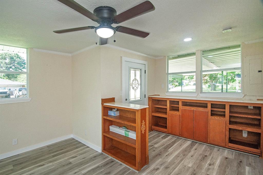 2507 W Elm Street