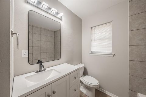 Tiny photo for 2725 Wesleyan Drive, Irving, TX 75062 (MLS # 21100937)