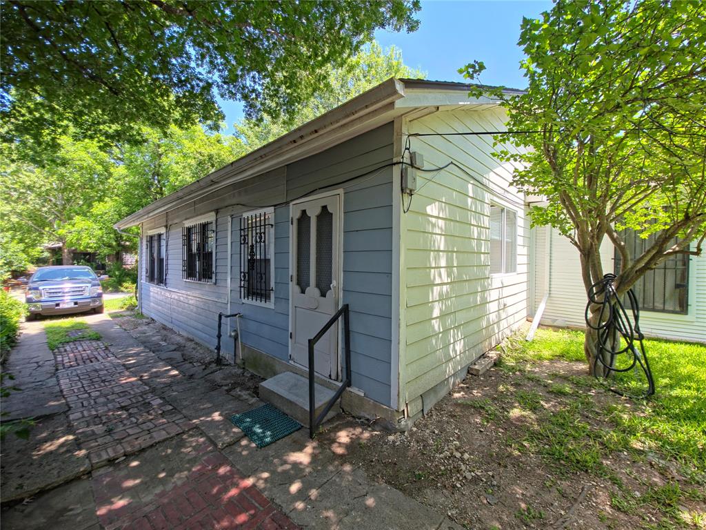 Mount Auburn - Residential