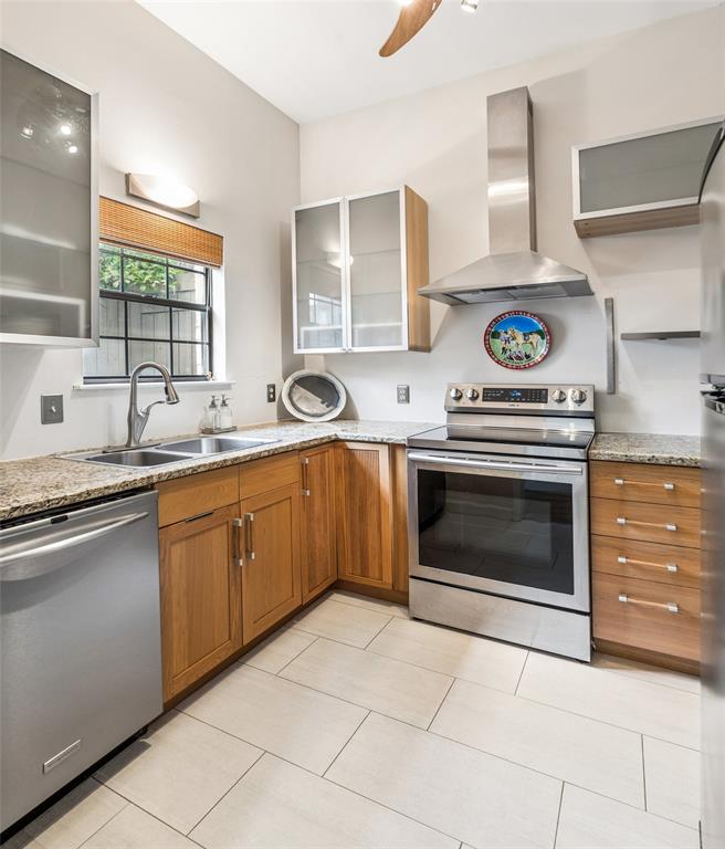 4110 Travis Condos - Residential