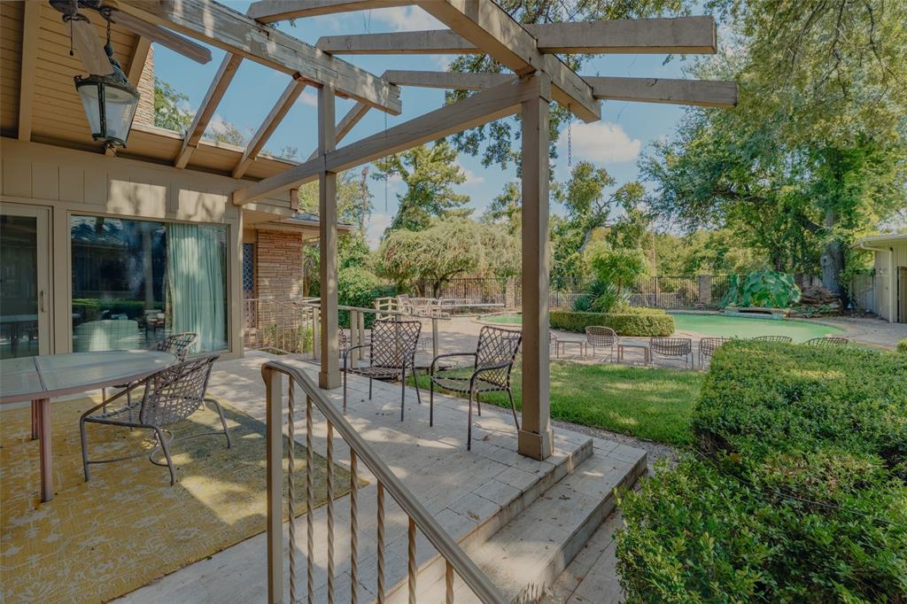 Gaywood ST 522.45FR Walnut Hill - Residential