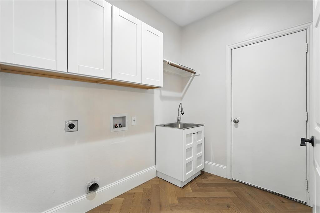 Melissa, Texas 75454, United States, 4 Bedrooms Bedrooms, ,3 BathroomsBathrooms,Residential,Active,160383