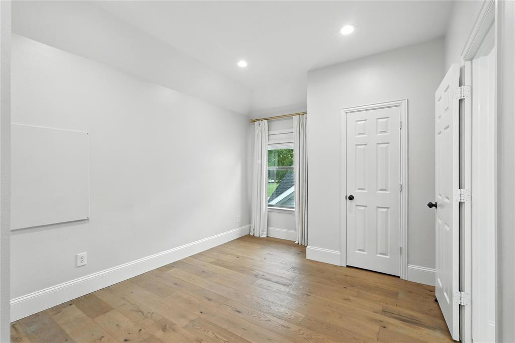 Melissa, Texas 75454, United States, 4 Bedrooms Bedrooms, ,3 BathroomsBathrooms,Residential,Active,160383