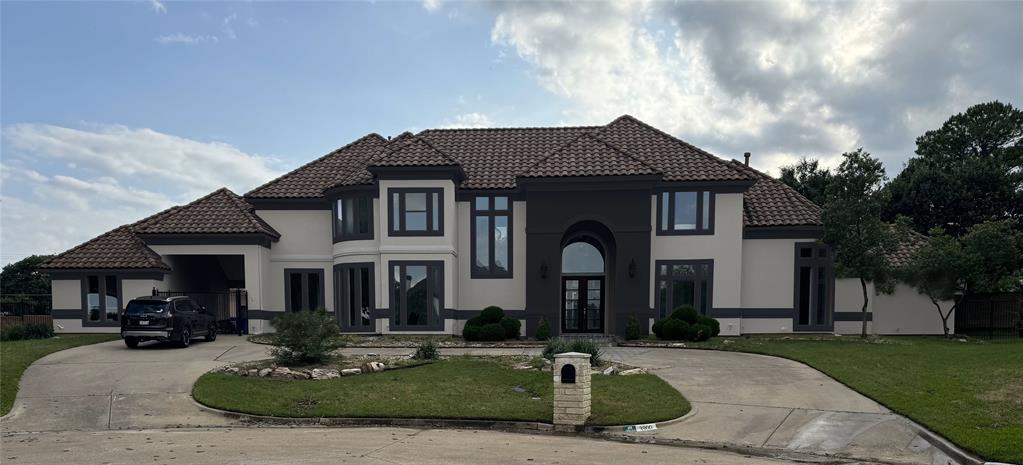 The Hills of Central Park - Residential