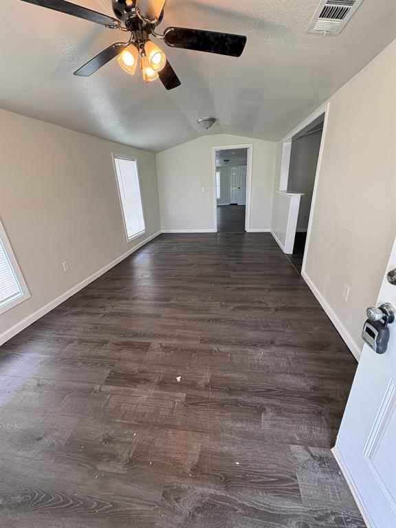 Ennis-Dvv - Residential