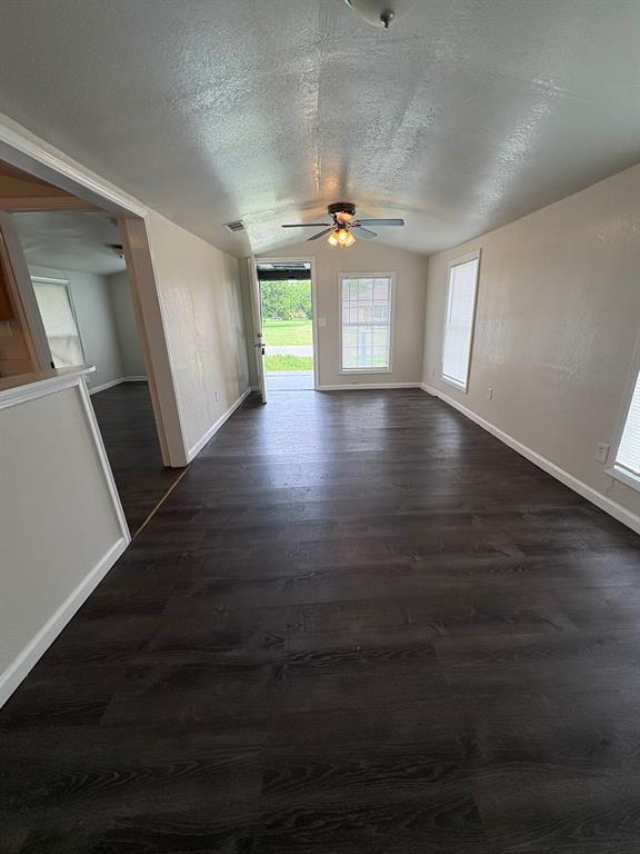 Ennis-Dvv - Residential