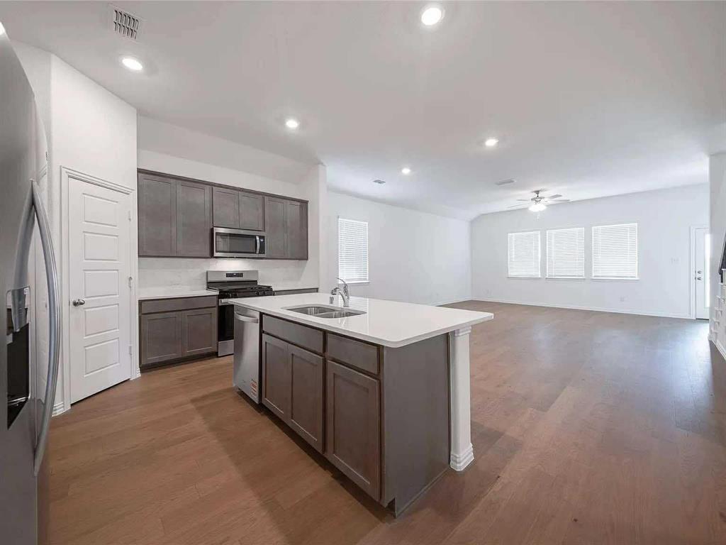 Verandah - Meadows 50 - Residential Lease