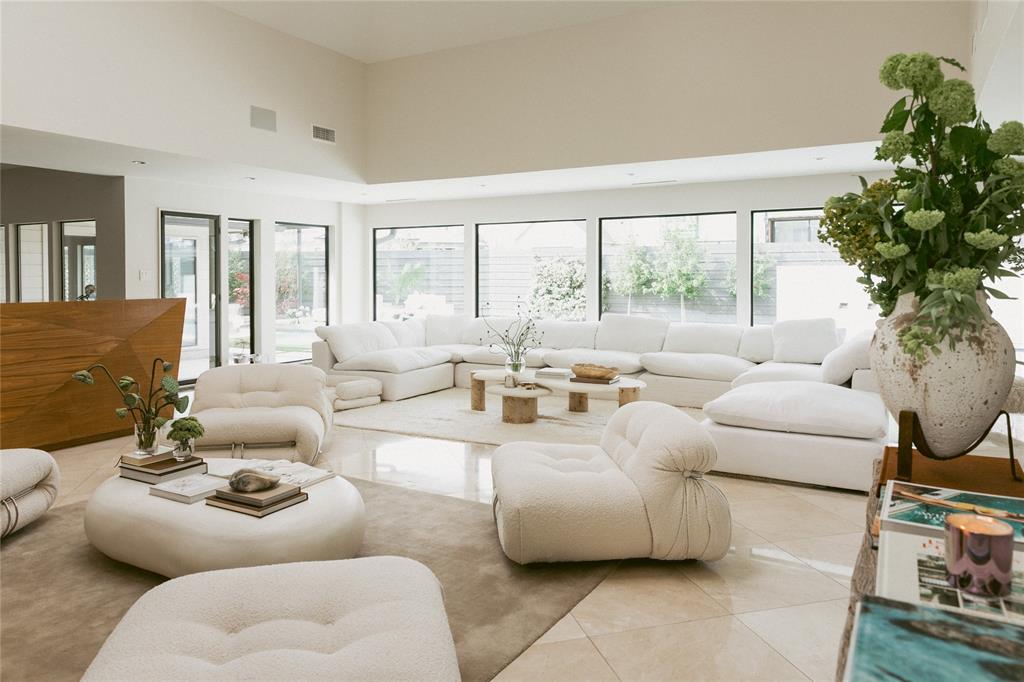 Netherlands Estates - Residential