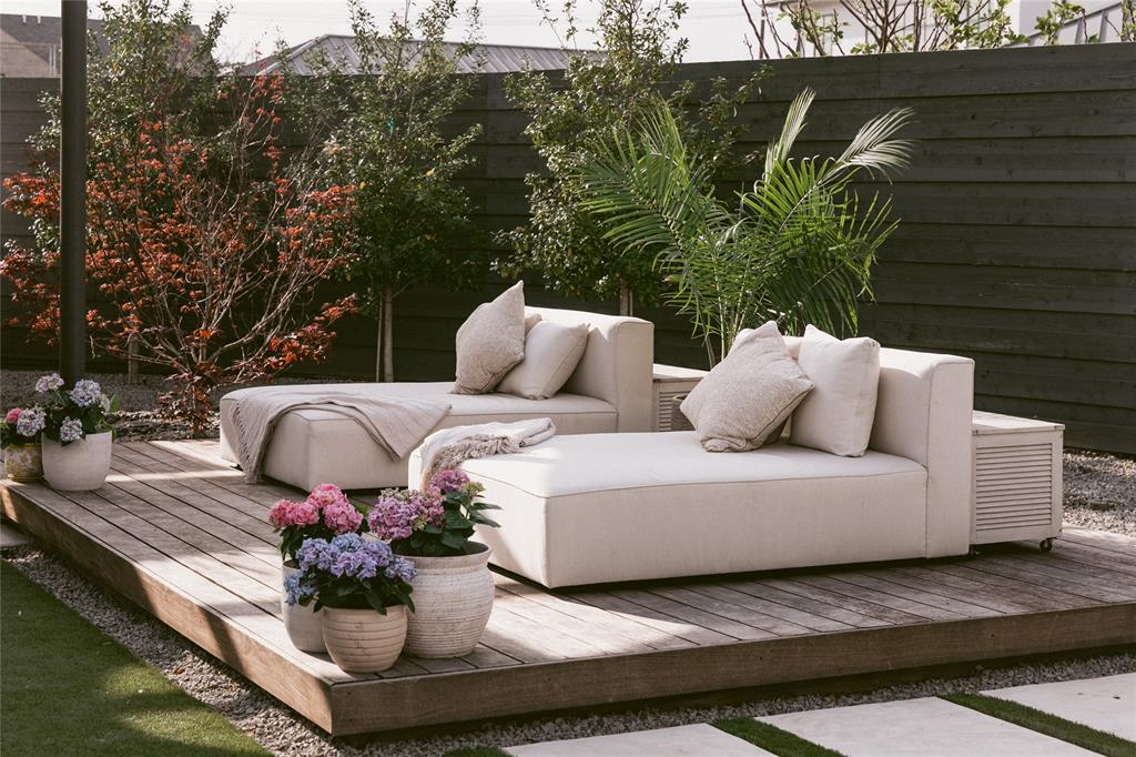 Netherlands Estates - Residential