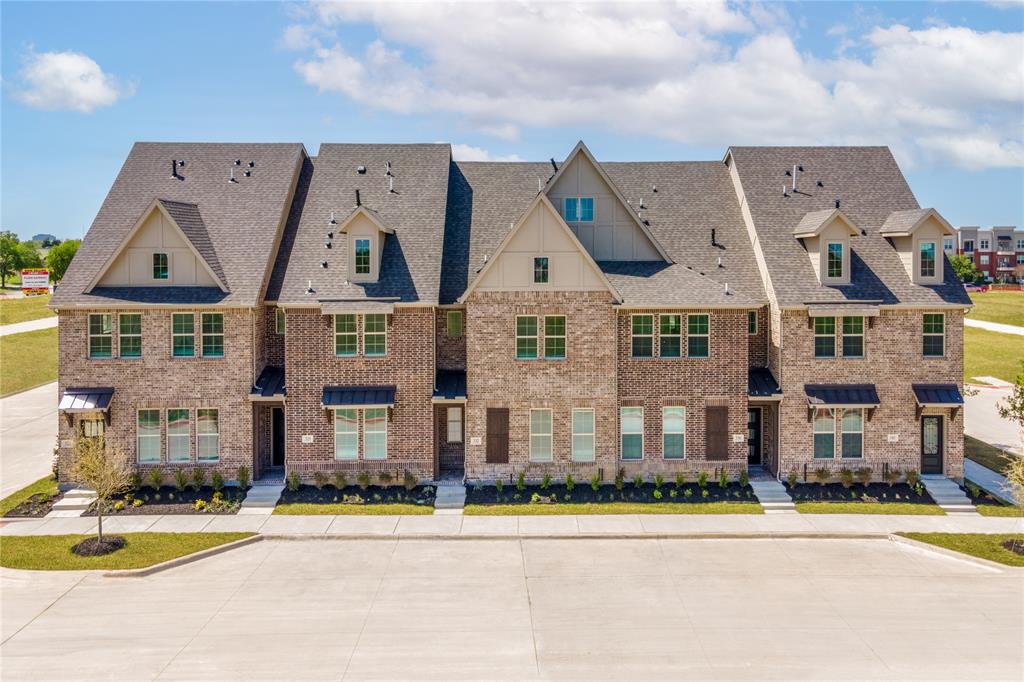 324 Greenhouse Drive
