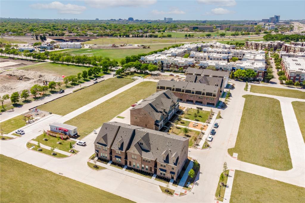 324 Greenhouse Drive