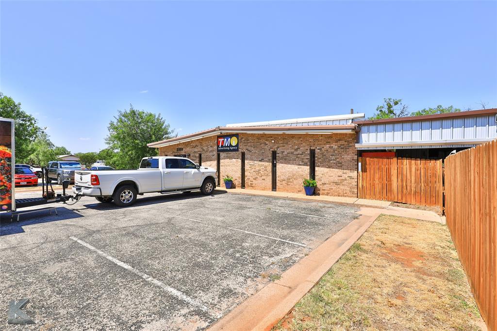 cockerell - Commercial Sale