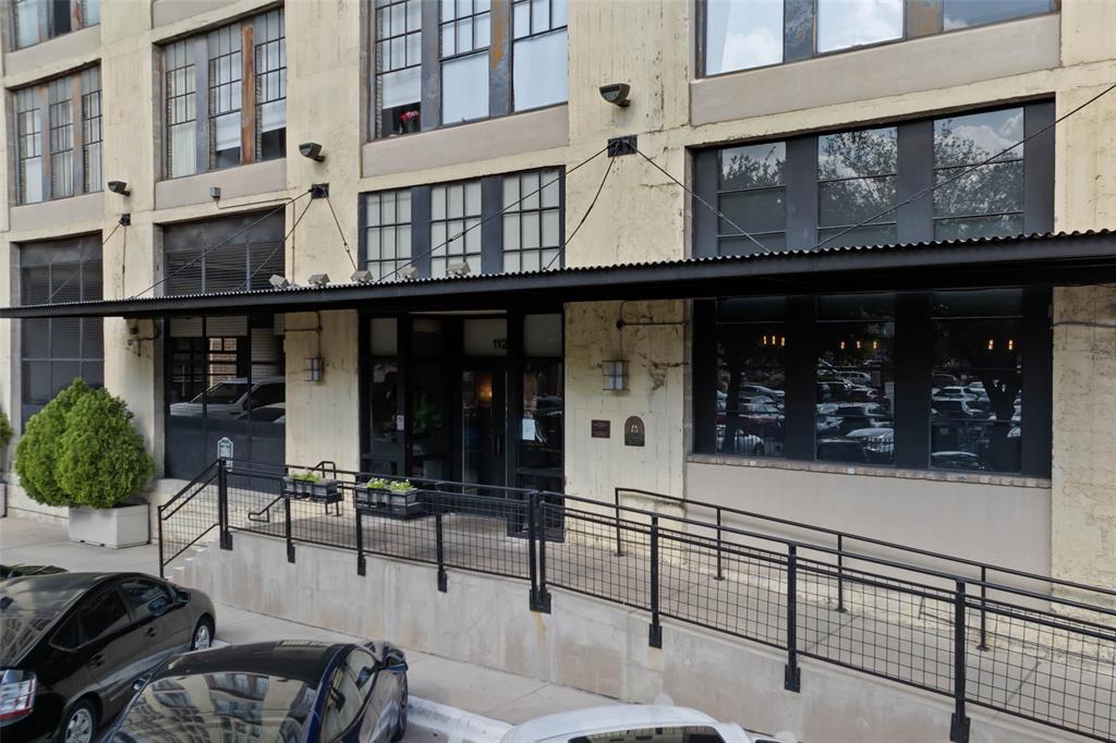 1122 Jackson Street 313