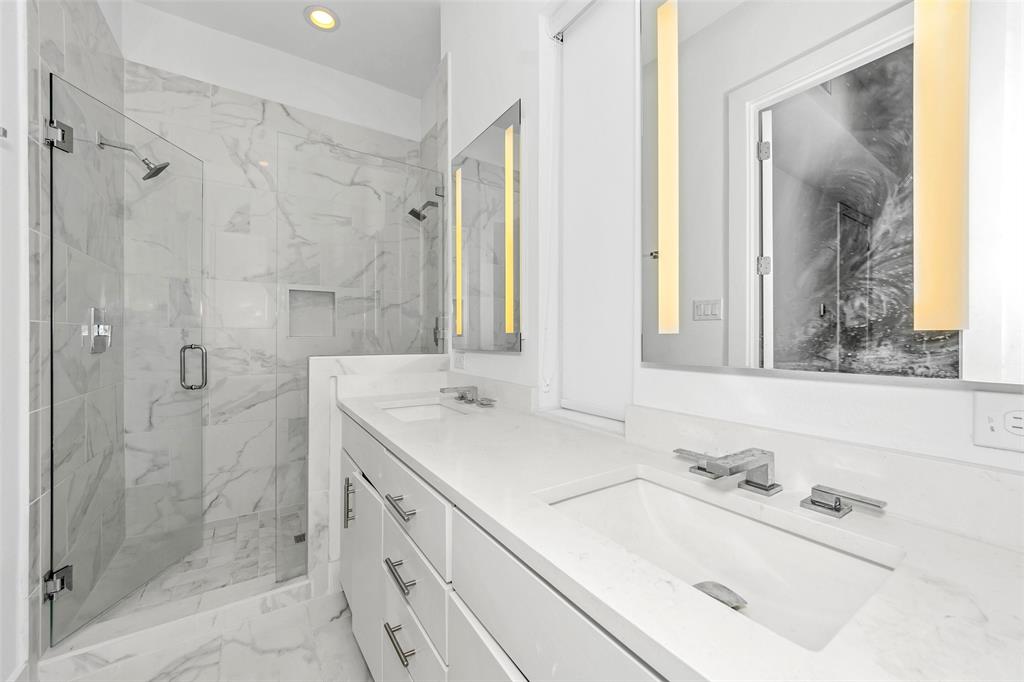 Drayton Court - Residential Lease