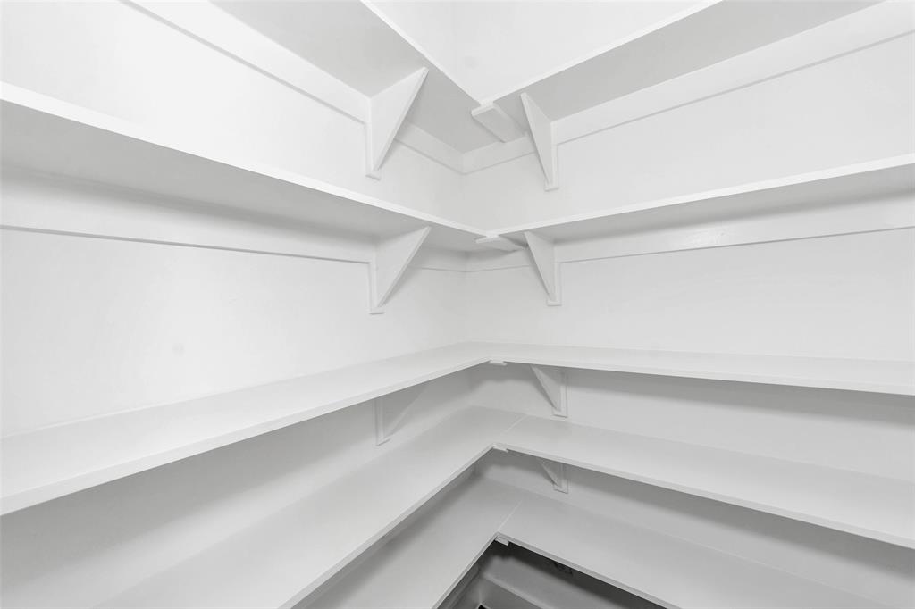 Drayton Court - Residential Lease