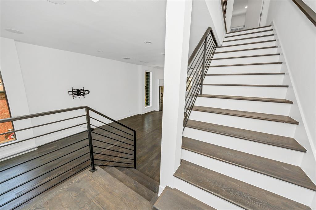 Drayton Court - Residential Lease