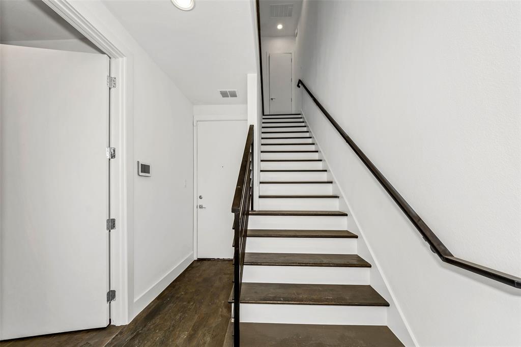 Drayton Court - Residential Lease