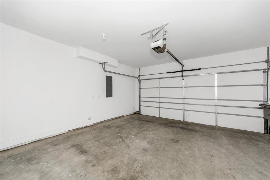 Drayton Court - Residential Lease