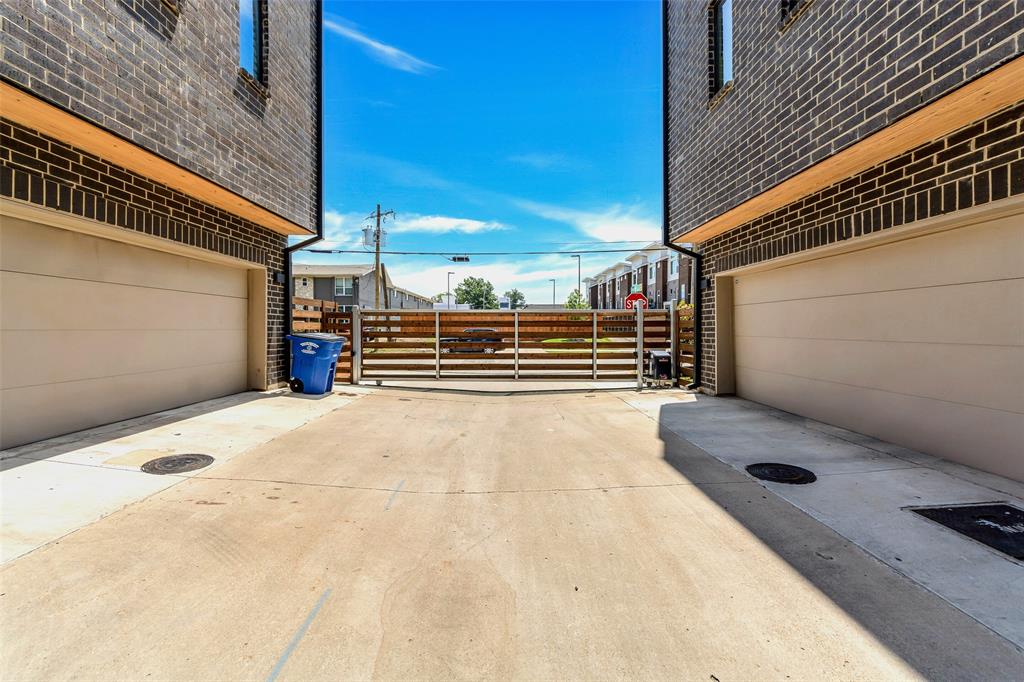 Drayton Court - Residential Lease