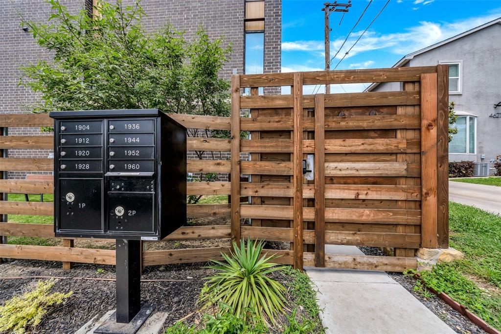 Drayton Court - Residential Lease