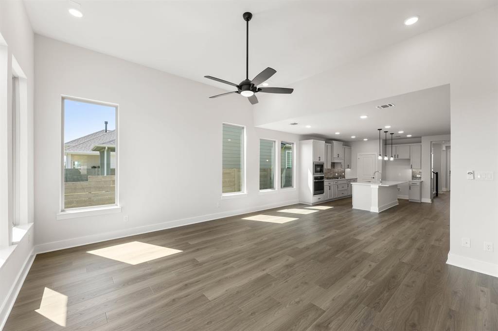 Cottage Collection at Harvest - Residential