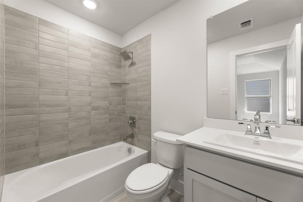 Cottage Collection at Harvest - Residential