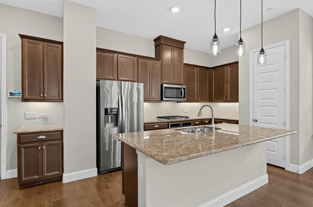 4429 Grady Lane