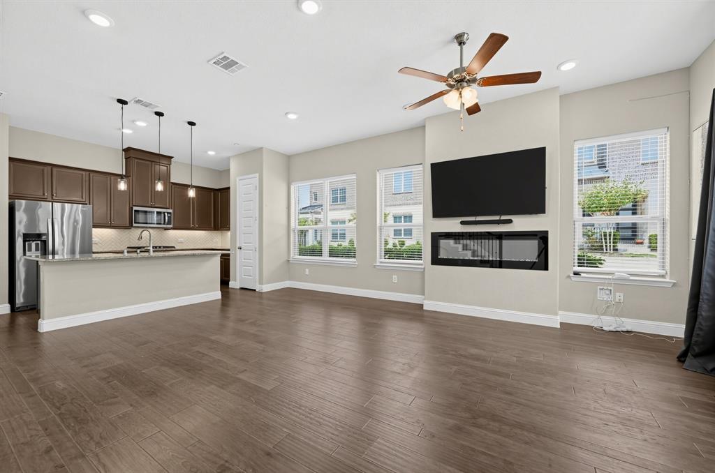 4429 Grady Lane