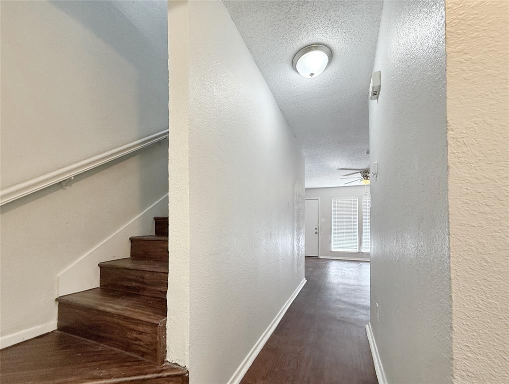 SUMMERCREST - Residential Lease