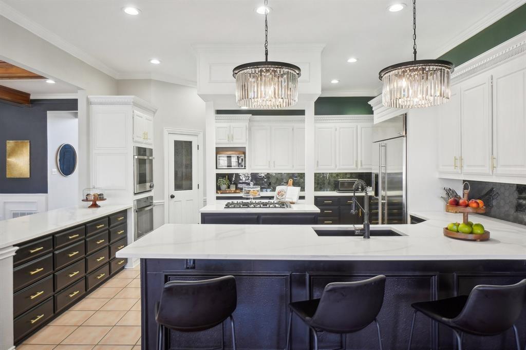 208 Wellington Oaks Place