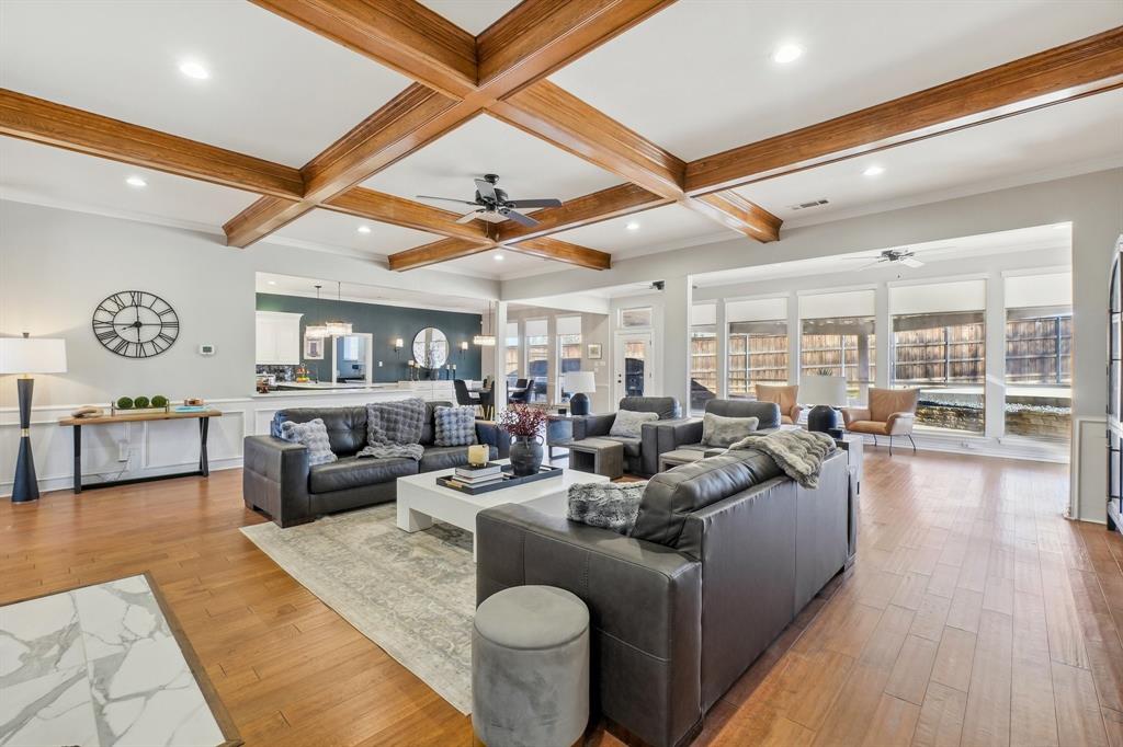 208 Wellington Oaks Place