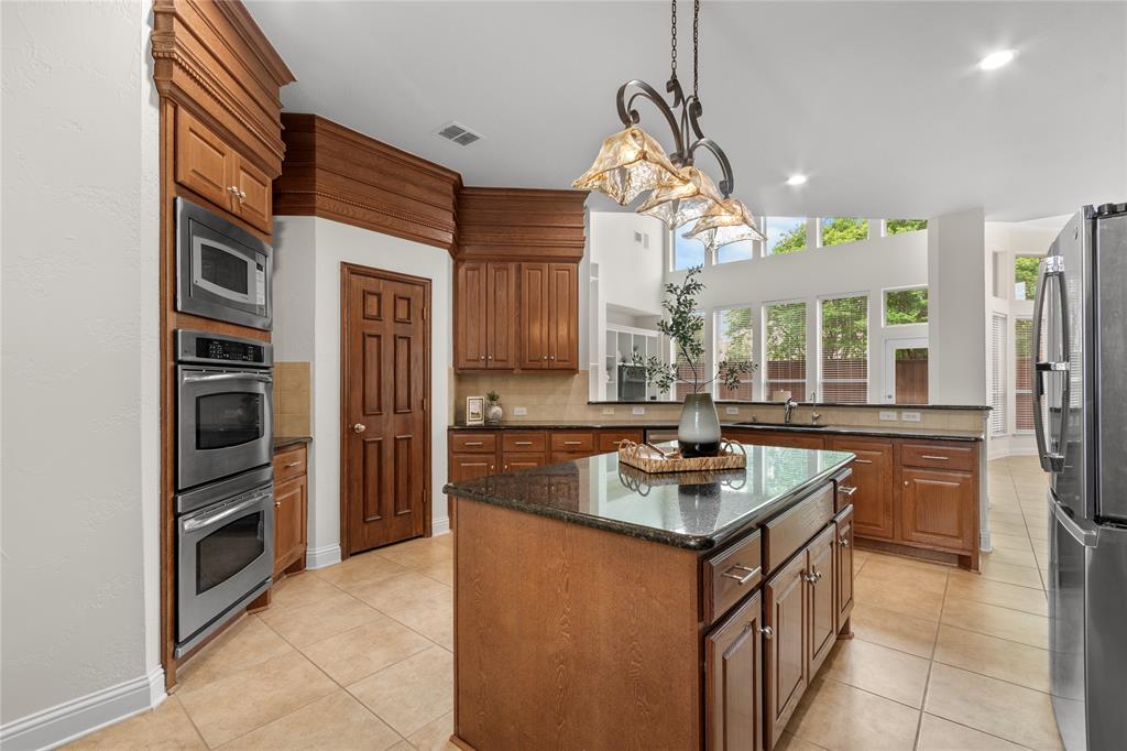 Aviary Ph 4 - Residential