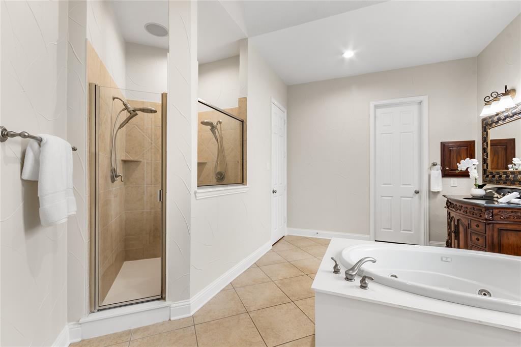 Aviary Ph 4 - Residential