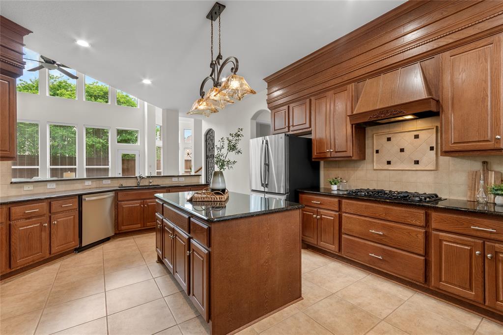 Aviary Ph 4 - Residential